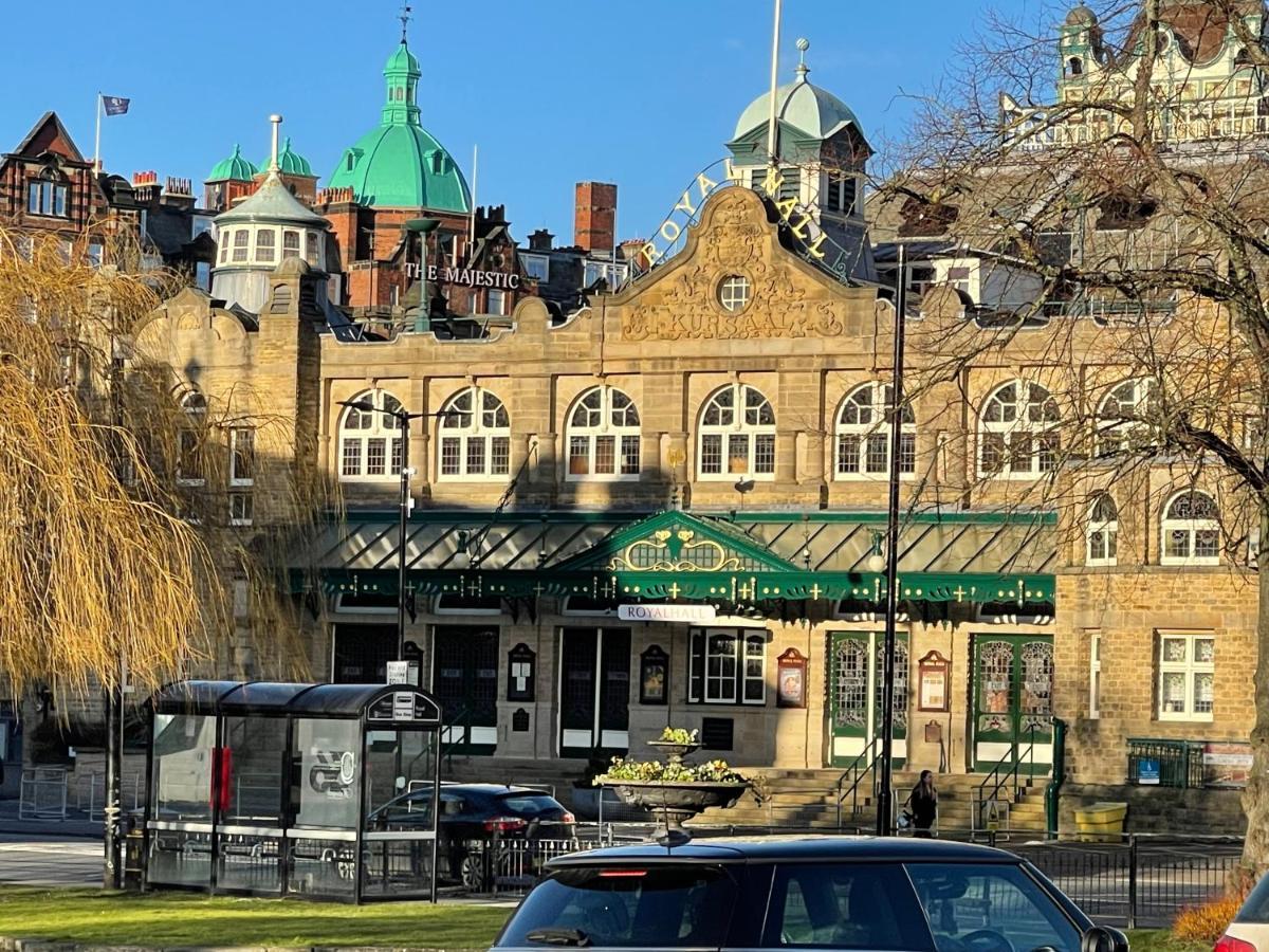 Artists’ Cottages Harrogate Exteriör bild
